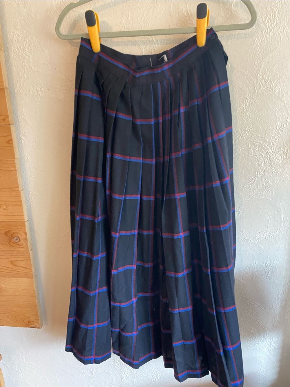 Vintage Wool Pleated Black  Plaid Midi Skirt